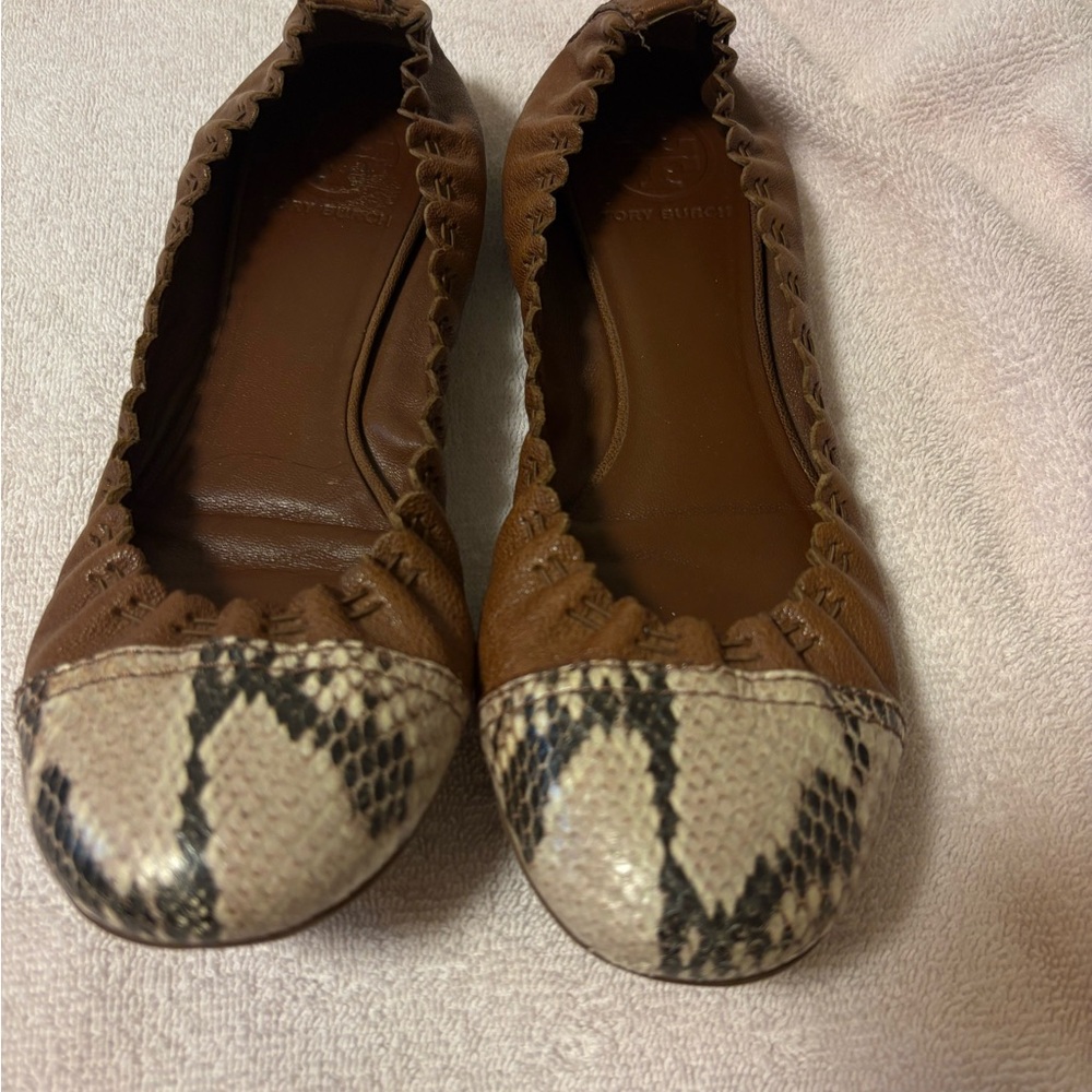 Tory Burch Brown and Snake Print Flats